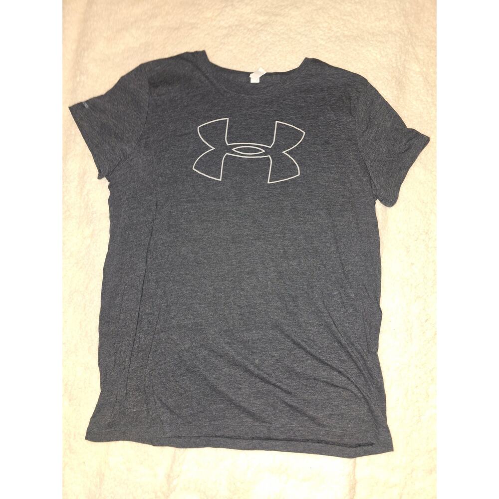 #122 Excellent Pre-Owned Women's Gray Heat Gear Under Armour T-Shirt Size XL